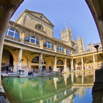 Bath, Bubbles and Blenheim