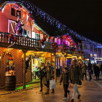 Welsh Winter Wonderland & Cardiff Castle