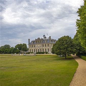 Houses Fit for a King