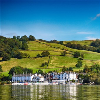 Picturesque South Lakes  