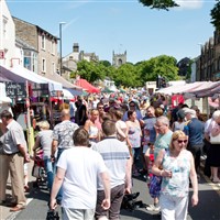 Skipton Market & Harrogate Valleys Gardens Park 