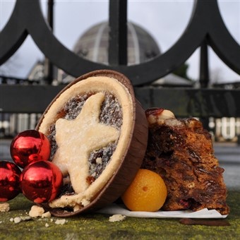 Piece Hall Christmas Market - Halifax